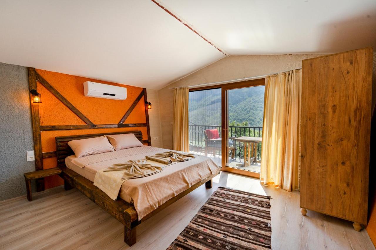 Bed and Breakfast Manzara Bungalow Фетхіє Екстер'єр фото